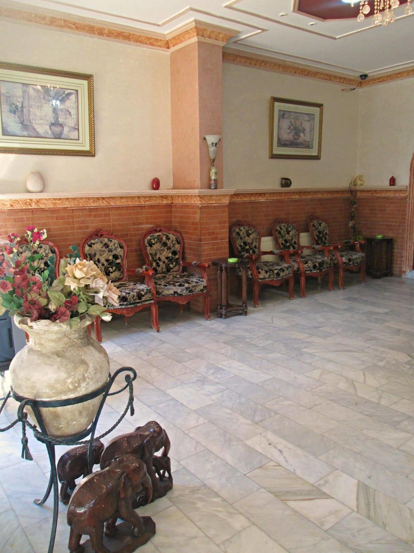 Sufara Hotel Suites Amman Esterno foto